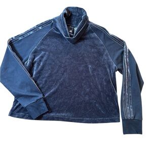 Adidas Women’s‎ L black velvet turtleneck